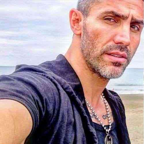 دانلود آهنگ آی عاشیق تعریفله بیزیم گلینی مرتضی اشرفی